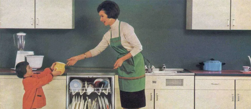 Who Invented the Dishwasher the History of the Dishwasher