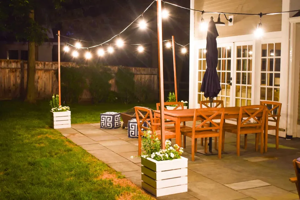 Use Planters to String Backyard Lights