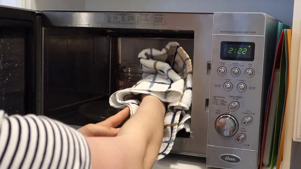 Steam Clean Your Microwave: Step-by-step