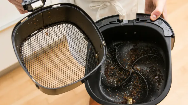 How to Clean An Air Fryer Basket? Step-by-step Guide