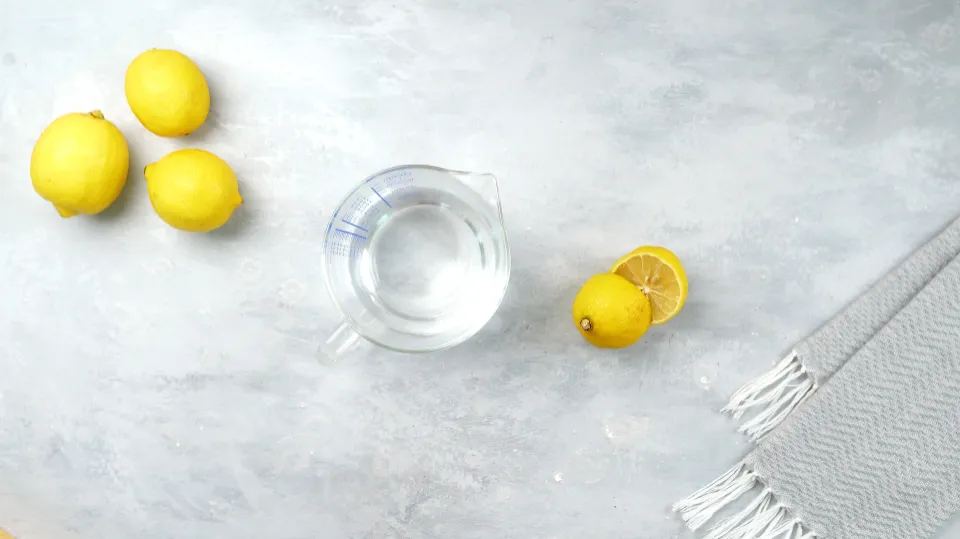 How to Clean a Microwave With Lemon? the Best Way!