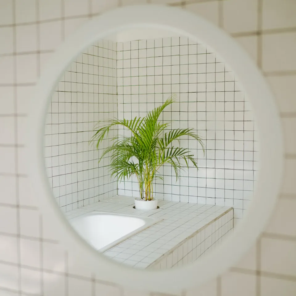 Tips for Framing a Bathroom Mirror